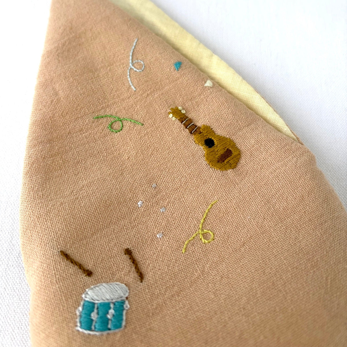 出品のお知らせ「スキップ♪ー茶箱によせて」